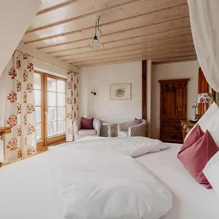 Guest house Weinhof Narat-zitz