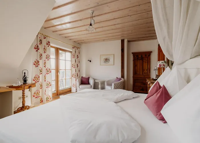 Guest house Weinhof Narat-zitz