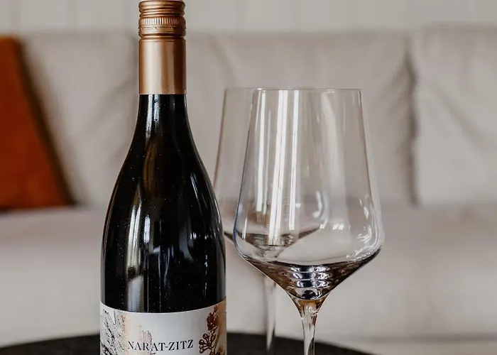 Gasthof Weinhof Narat-zitz 4*