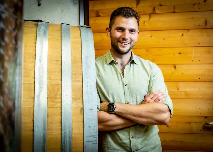 Gasthof Weinhof Narat-zitz 4*