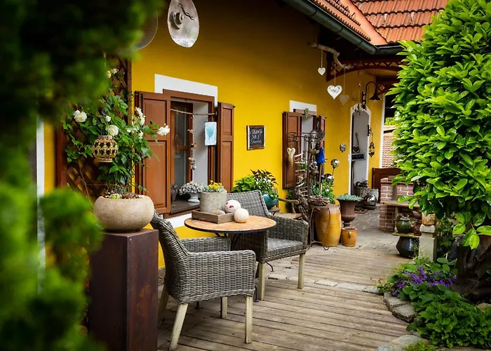 Gasthof Weinhof Narat-zitz