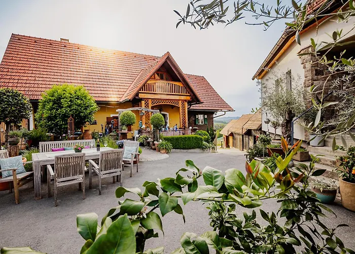 Gasthof Weinhof Narat-zitz